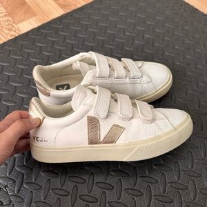 Veja Recife Velcro size 38/7